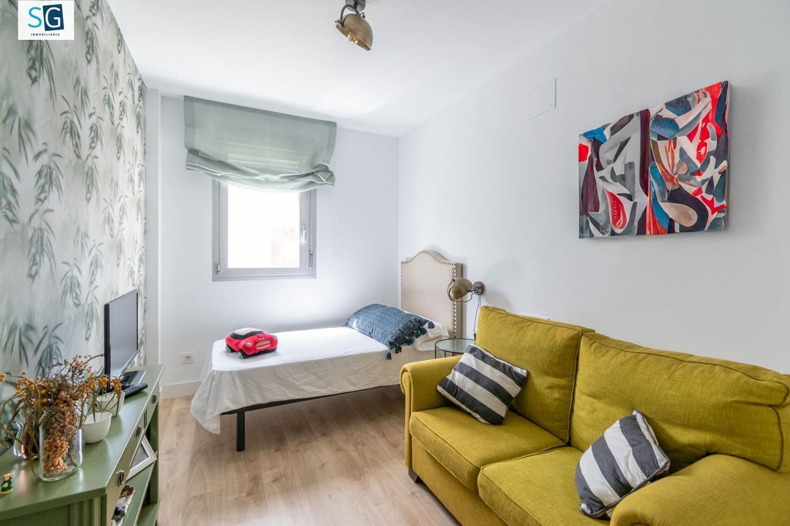 2 soverom Leilighet til salgs i Motril med svømmebasseng garasje - € 360 000 (Ref: 9637293)