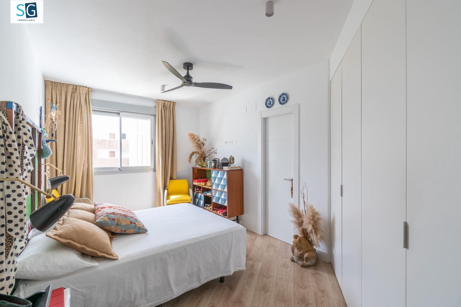 2 soverom Leilighet til salgs i Motril med svømmebasseng garasje - € 360 000 (Ref: 9637293)