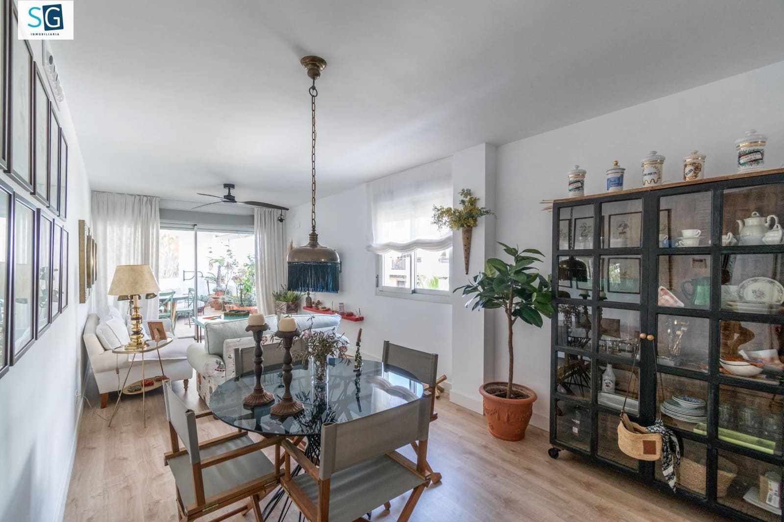 2 soverom Leilighet til salgs i Motril med svømmebasseng garasje - € 360 000 (Ref: 9637293)