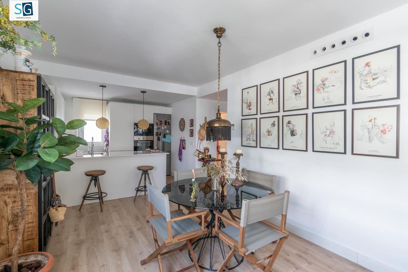 2 soverom Leilighet til salgs i Motril med svømmebasseng garasje - € 360 000 (Ref: 9637293)