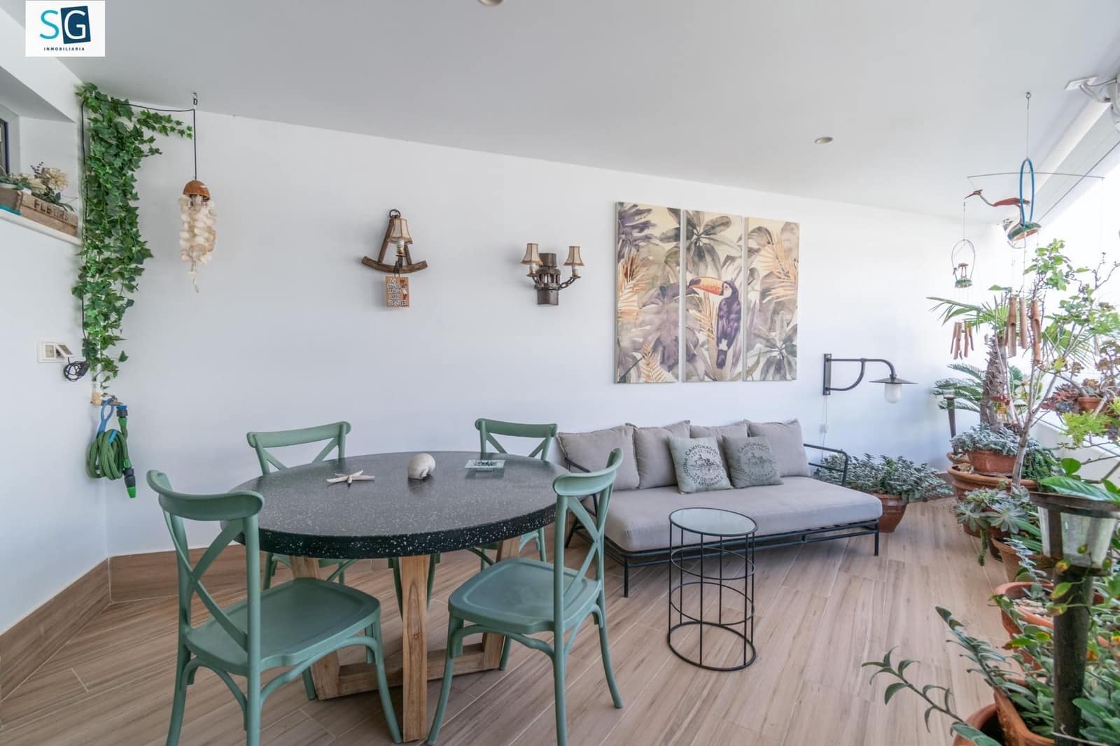 2 soverom Leilighet til salgs i Motril med svømmebasseng garasje - € 360 000 (Ref: 9637293)