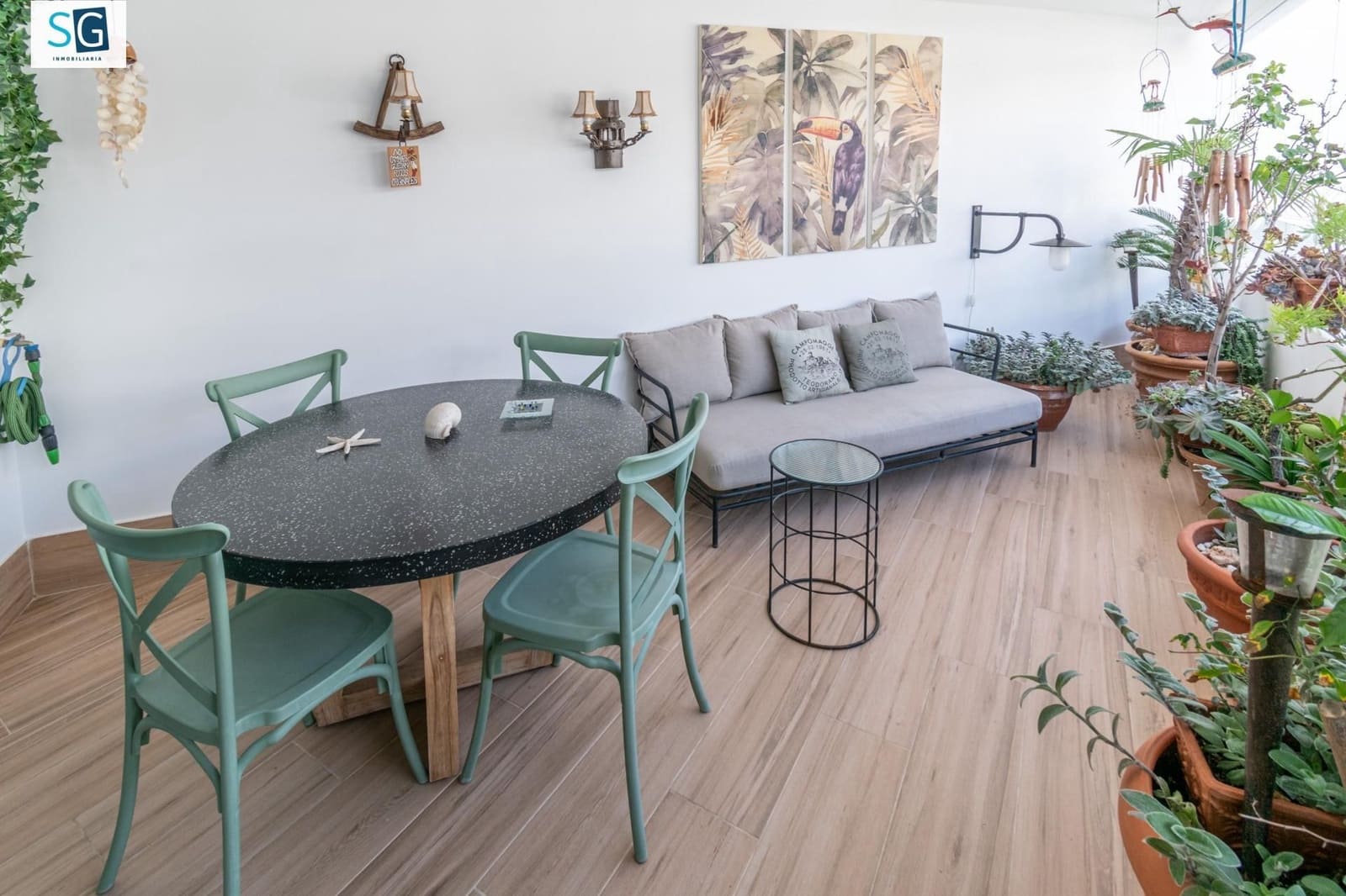 2 soverom Leilighet til salgs i Motril med svømmebasseng garasje - € 360 000 (Ref: 9637293)