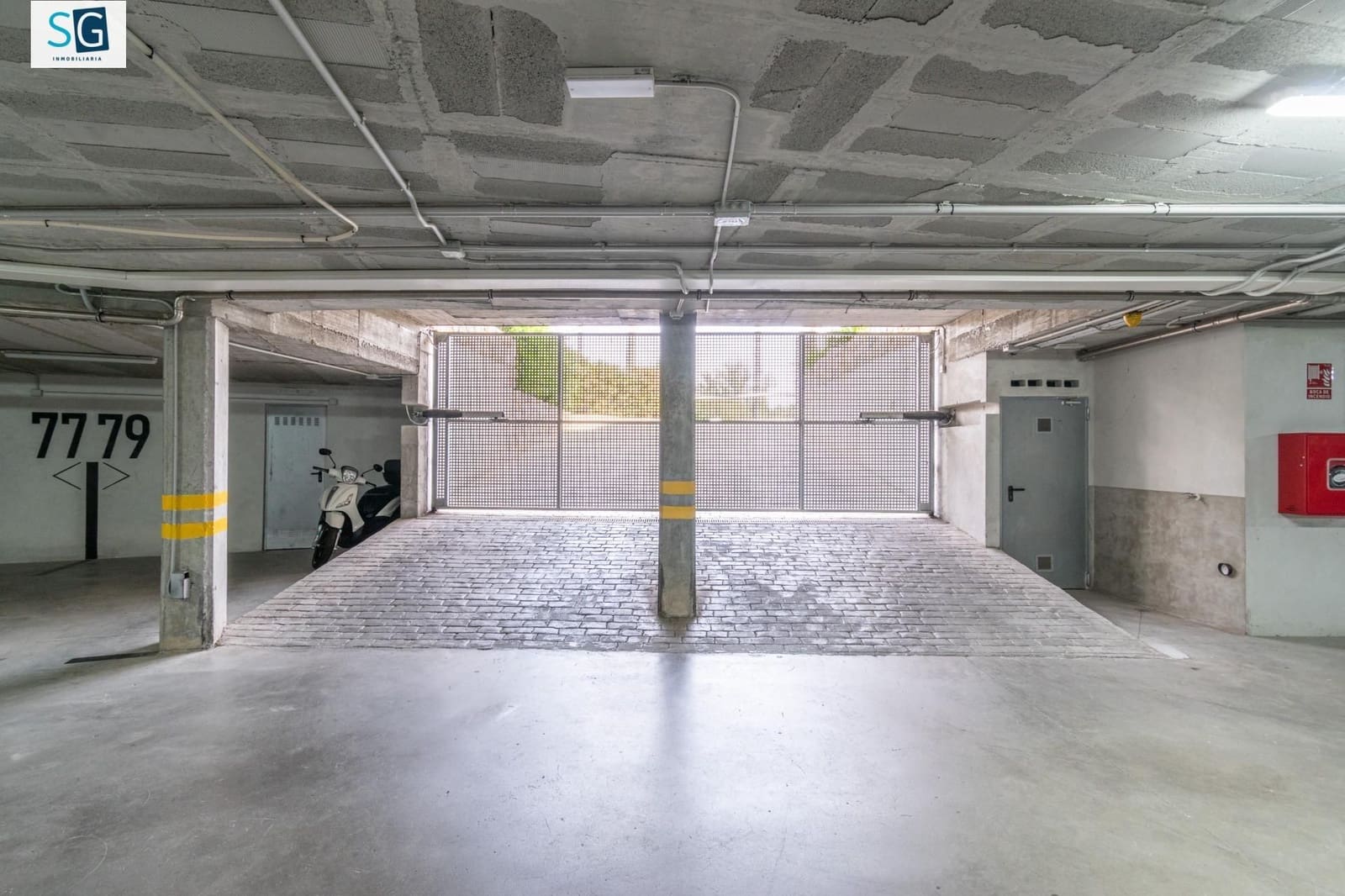 2 soverom Leilighet til salgs i Motril med svømmebasseng garasje - € 360 000 (Ref: 9637293)