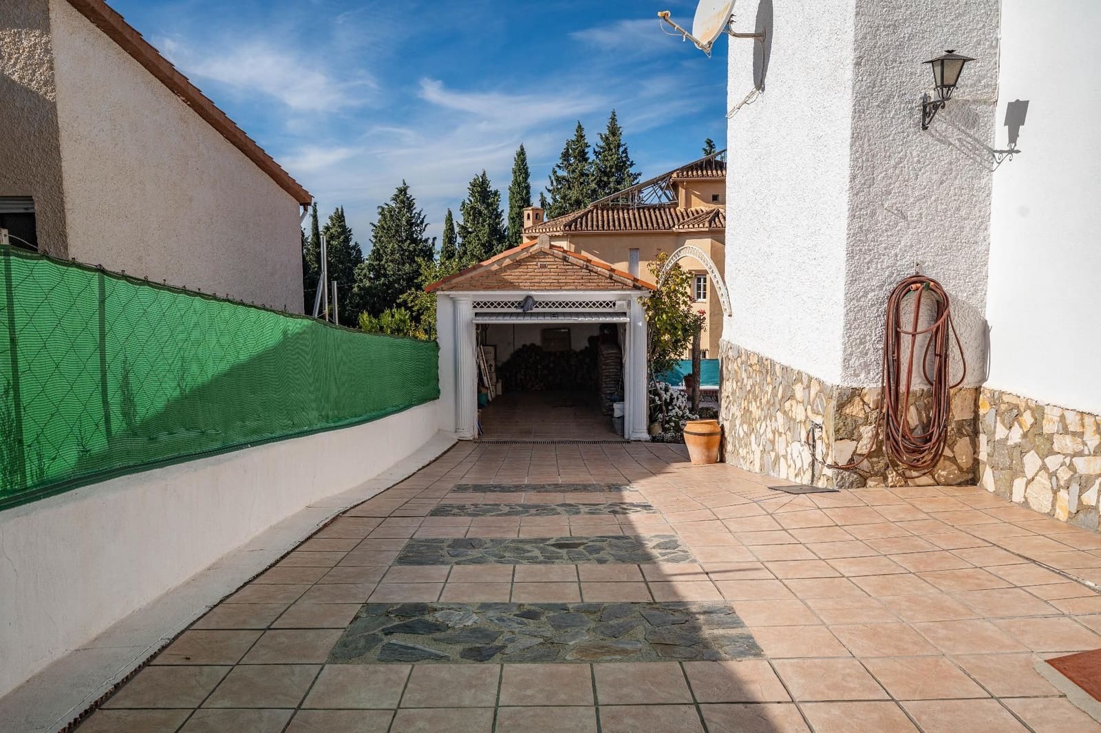 5 sovrum Villa till salu i Alfacar med pool garage - 290 000 € (Ref: 9640660)