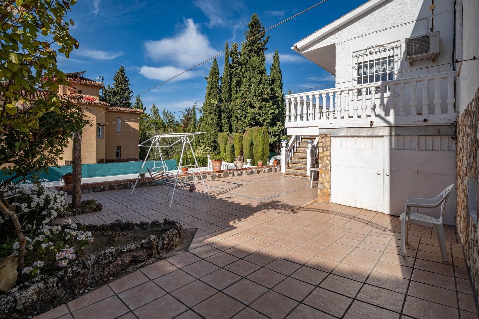 5 sovrum Villa till salu i Alfacar med pool garage - 290 000 € (Ref: 9640660)