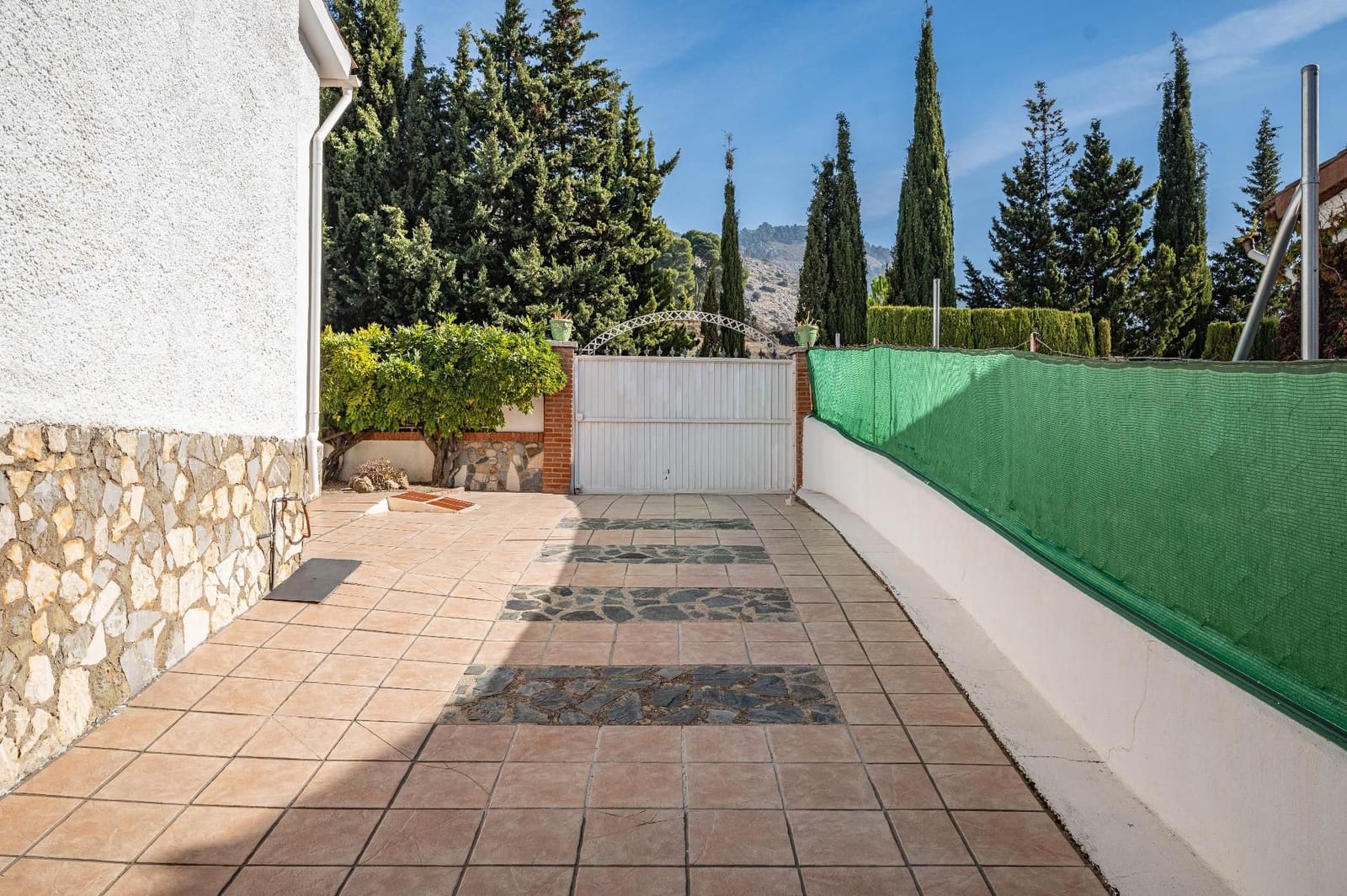 5 sovrum Villa till salu i Alfacar med pool garage - 290 000 € (Ref: 9640660)