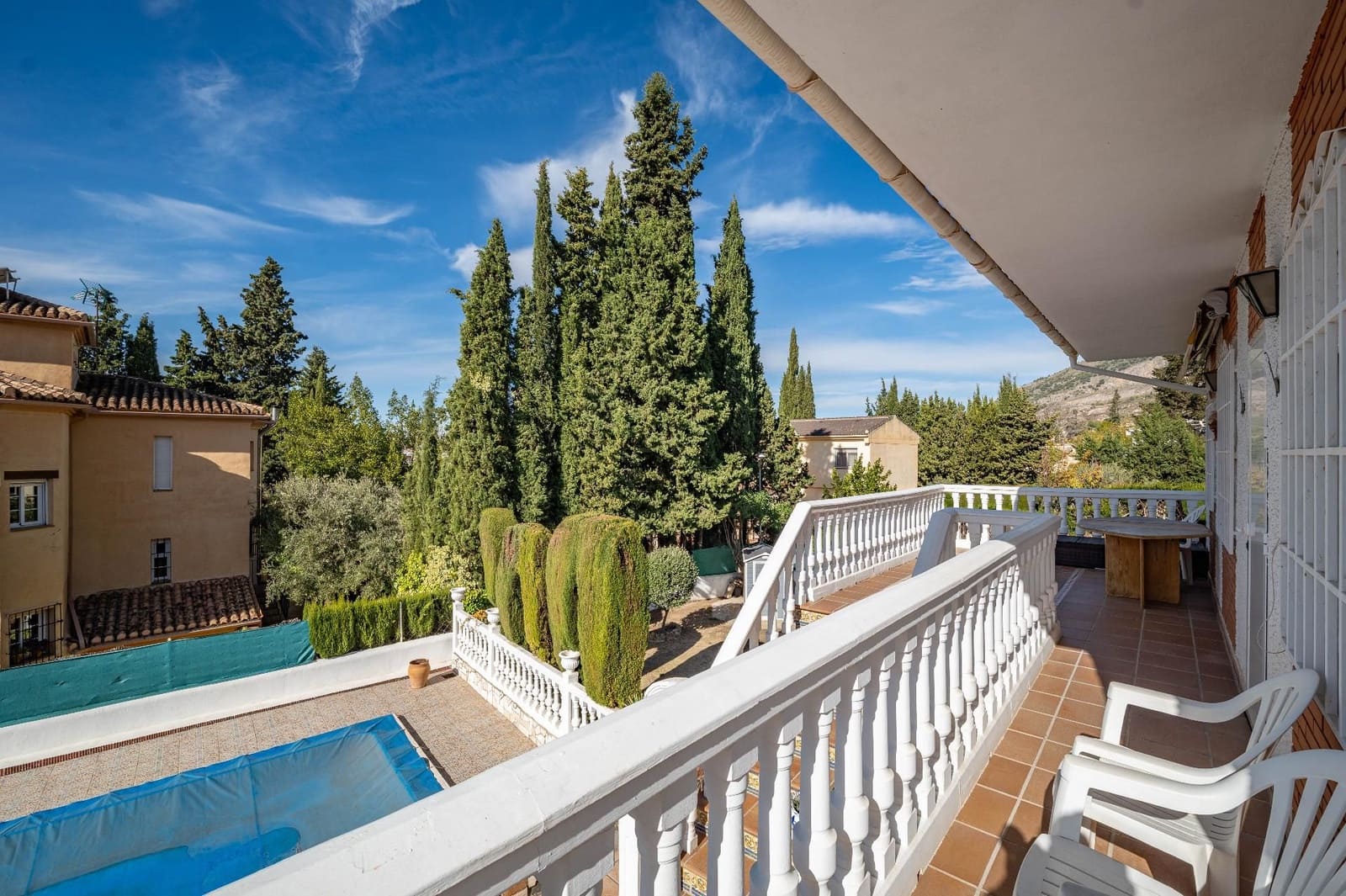 5 sovrum Villa till salu i Alfacar med pool garage - 290 000 € (Ref: 9640660)