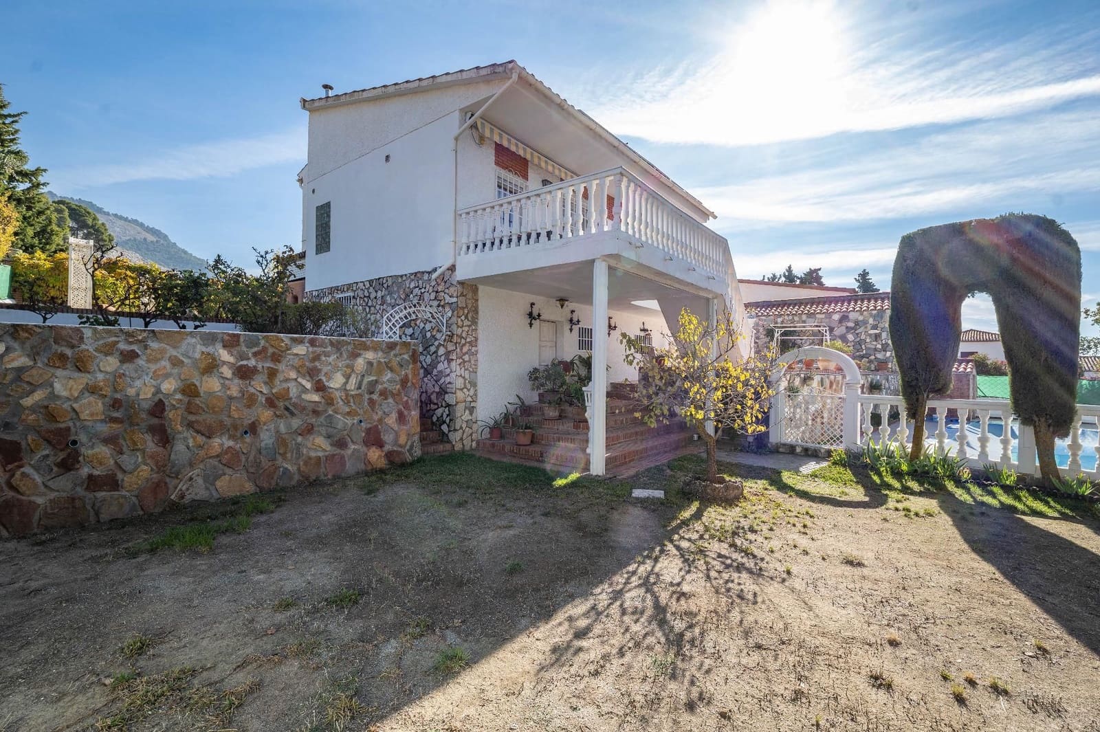 5 sovrum Villa till salu i Alfacar med pool garage - 290 000 € (Ref: 9640660)