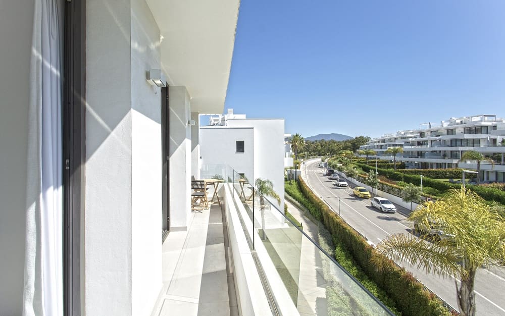 3 bedroom Apartment for sale in Estepona with pool garage - € 940,000 (Ref: 6211435)