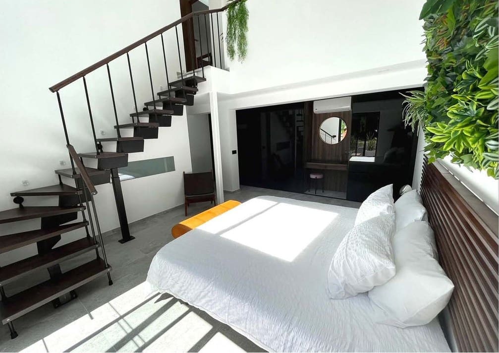 4 soveværelse Villa til salg i El Rosario med swimmingpool garage - € 2.650.000 (Ref: 7107268)