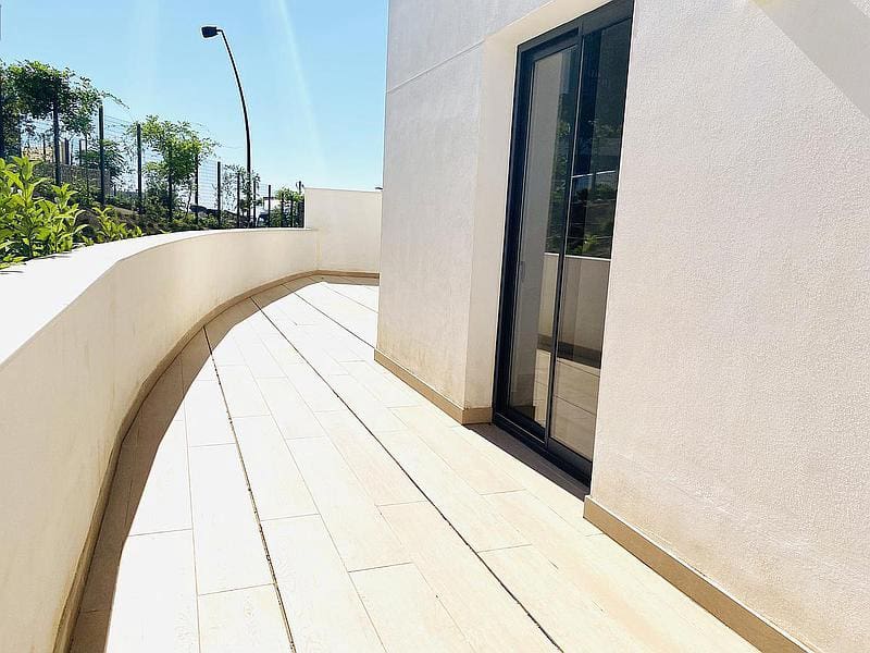 3 bedroom Apartment for sale in Fuengirola with pool garage - € 730,000 (Ref: 7449897)