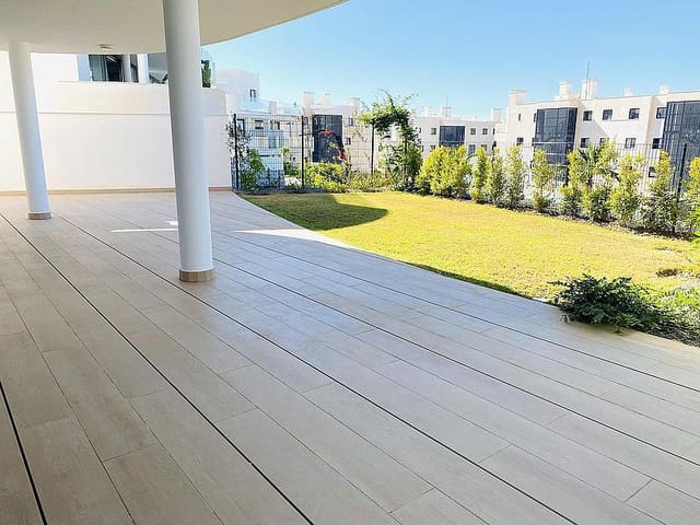 3 makuuhuone Huoneisto myytävänä paikassa Fuengirola mukana uima-altaan 
autotalli - 730 000 € (Ref: 7449897)