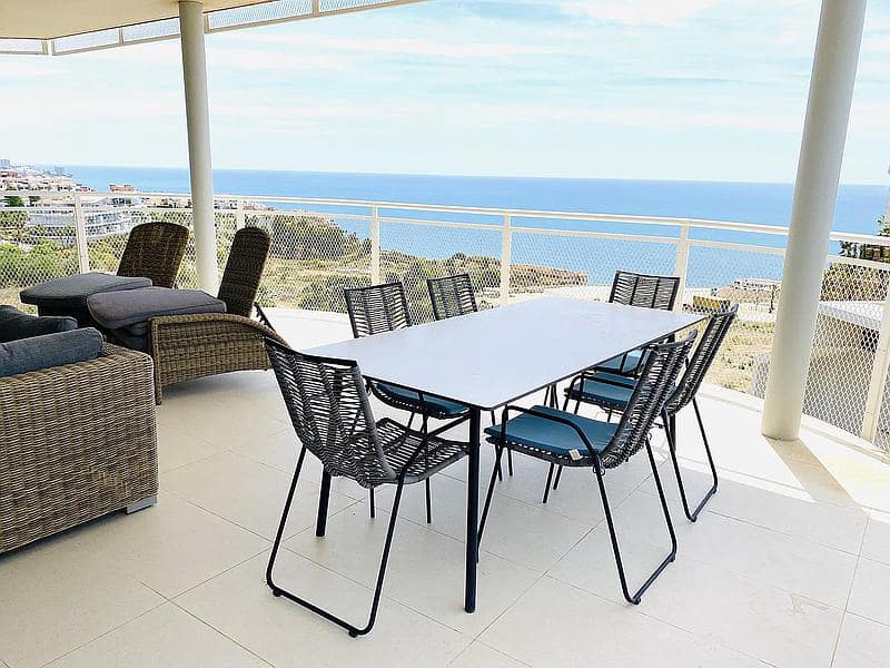 3 bedroom Apartment for sale in Fuengirola with pool garage - € 789,000 (Ref: 7449903)