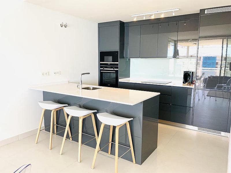 3 bedroom Apartment for sale in Fuengirola with pool garage - € 789,000 (Ref: 7449903)