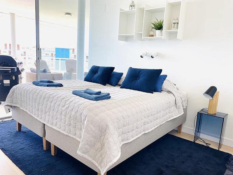 3 bedroom Apartment for sale in Fuengirola with pool garage - € 789,000 (Ref: 7449903)