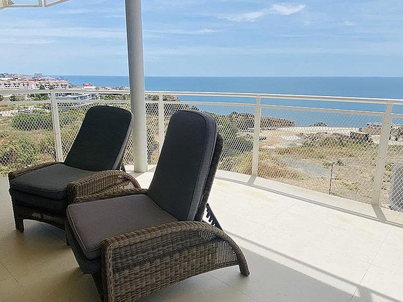 3 bedroom Apartment for sale in Fuengirola with pool garage - € 789,000 (Ref: 7449903)