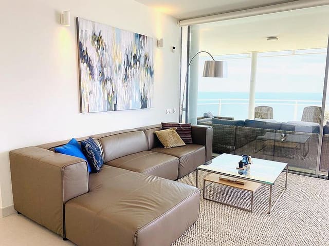 3 makuuhuone Huoneisto myytävänä paikassa Fuengirola mukana uima-altaan 
autotalli - 789 000 € (Ref: 7449903)