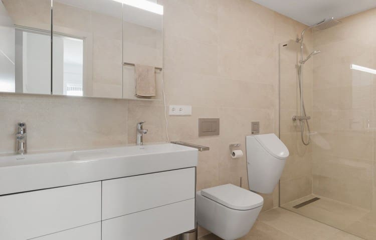 3 soverom Penthouse til salgs i Benalmadena med svømmebasseng garasje - € 1 295 000 (Ref: 7622991)