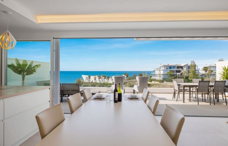 3 soverom Penthouse til salgs i Benalmadena med svømmebasseng garasje - € 1 295 000 (Ref: 7622991)