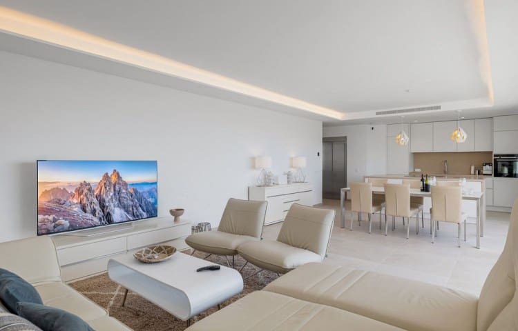 3 soverom Penthouse til salgs i Benalmadena med svømmebasseng garasje - € 1 295 000 (Ref: 7622991)
