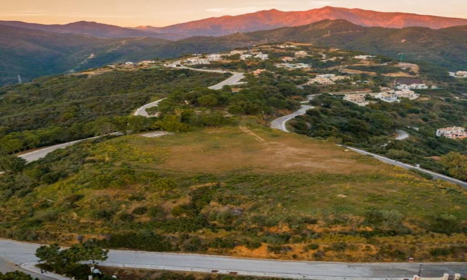 Terreno para Construção para venda em Benahavis - 4 495 000 € (Ref: 7770434)