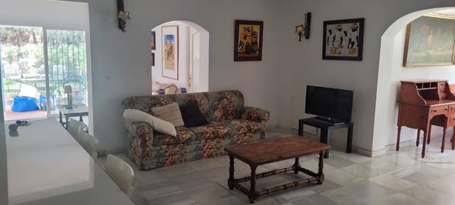 4 makuuhuone Huvila myytävänä paikassa Cabopino - Artola, Marbella mukana uima-altaan 
autotalli - 925 000 € (Ref: 8015034)