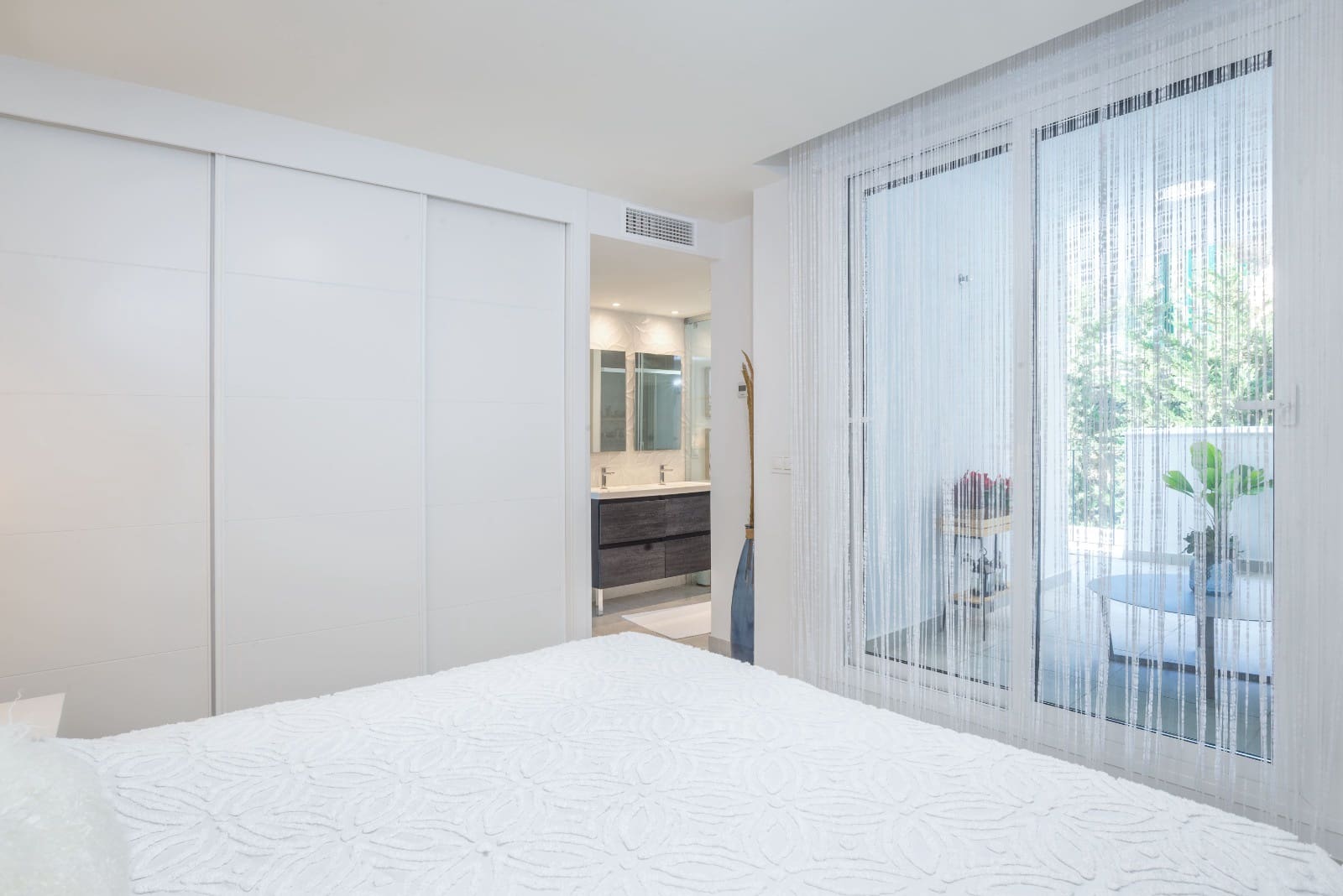 3 makuuhuone Huoneisto myytävänä paikassa La Cala de Mijas mukana uima-altaan 
autotalli - 649 000 € (Ref: 8226864)