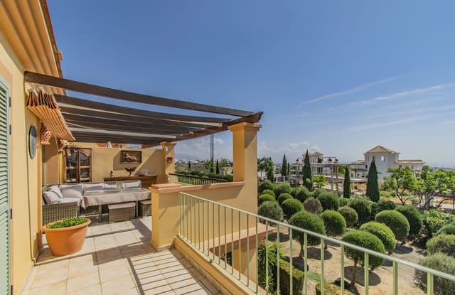 3 soveværelse Penthouse til salg i Los Flamingos, Benahavís med swimmingpool garage - € 980.000 (Ref: 8611045)