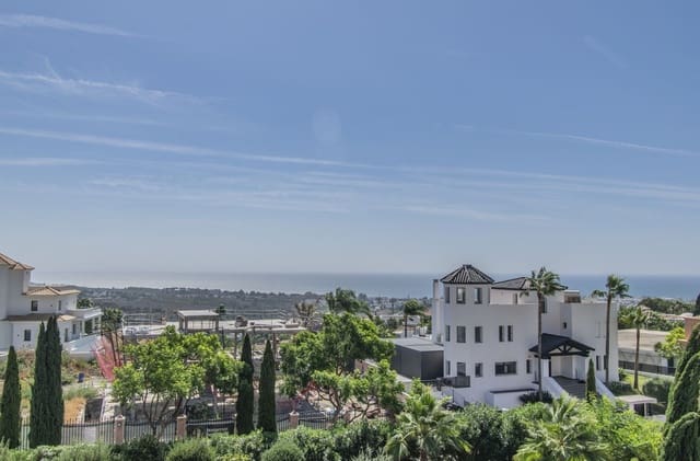 3 soveværelse Penthouse til salg i Los Flamingos, Benahavís med swimmingpool garage - € 980.000 (Ref: 8611045)