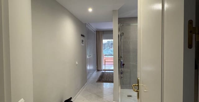 3 bedroom Apartment for sale in La Mairena, Ojen with pool - € 399,900 (Ref: 8830214)