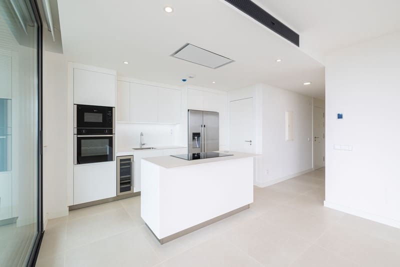 2 soverom Leilighet til salgs i Fuengirola med svømmebasseng garasje - € 669 000 (Ref: 8905914)