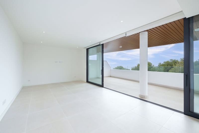 2 soverom Leilighet til salgs i Fuengirola med svømmebasseng garasje - € 669 000 (Ref: 8905914)