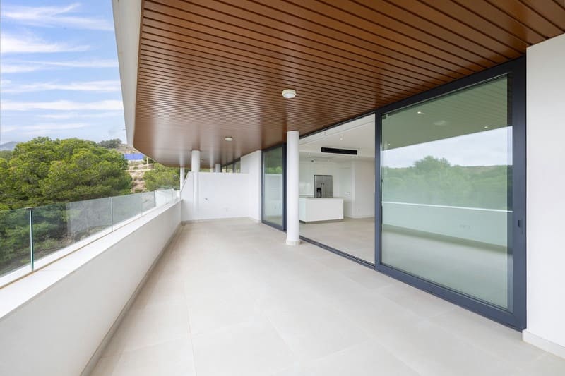 2 soverom Leilighet til salgs i Fuengirola med svømmebasseng garasje - € 669 000 (Ref: 8905914)