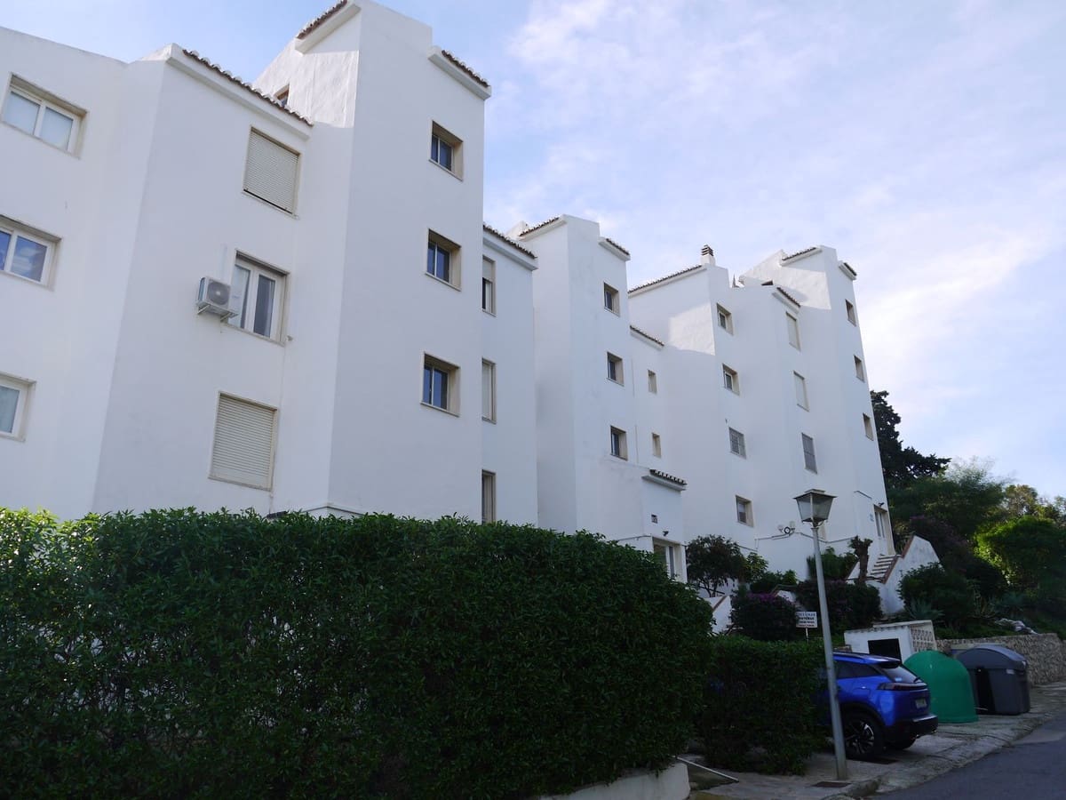 1 bedroom Apartment for sale in La Cala de Mijas with pool - € 256,000 (Ref: 8920060)