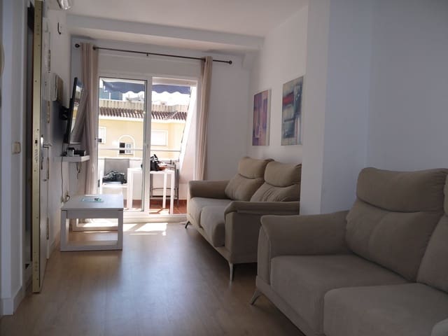 3 makuuhuone Kattohuoneisto myytävänä paikassa Fuengirola - 420 000 € (Ref: 8920190)