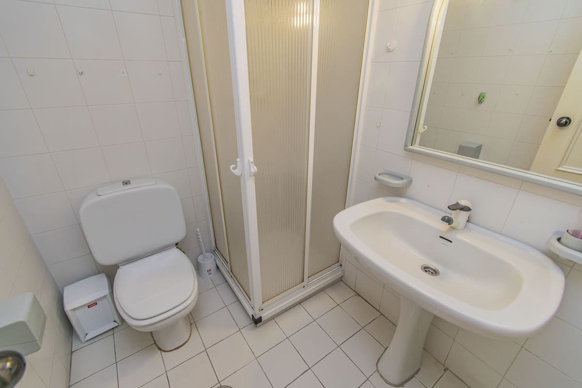 4 soveværelse Penthouse til salg i Marbella med garage - € 875.000 (Ref: 8927174)