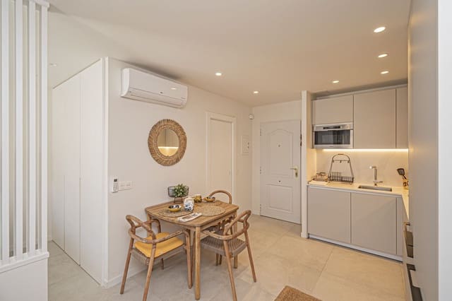 1 sypialnia Studio na sprzedaż w Elviria, Marbella z basenem - 279 000 € (Ref: 9079676)