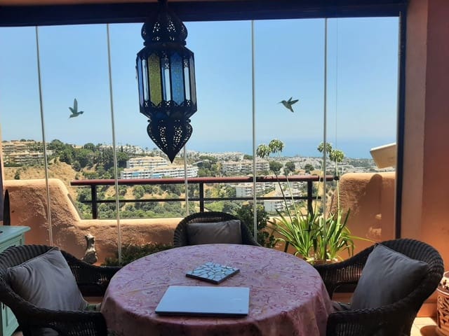 2 bedroom Apartment for sale in Calahonda, Mijas with pool garage - € 320,000 (Ref: 9215777)