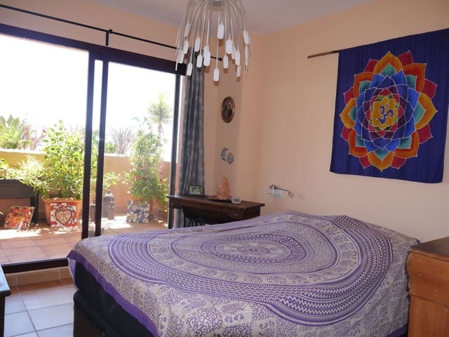 2 bedroom Apartment for sale in Calahonda, Mijas with pool garage - € 320,000 (Ref: 9215777)