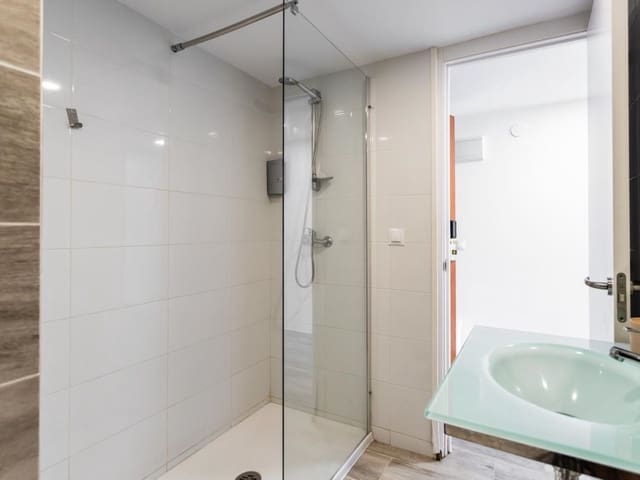 1 quarto Apartamento para venda em Fuengirola com piscina - 236 000 € (Ref: 9216132)