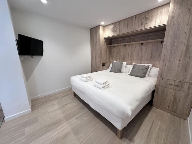 Studio te koop in Marbella Centro, Marbella - € 290.000 (Ref: 9219131)