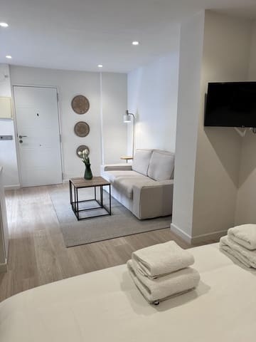 Studio te koop in Marbella Centro, Marbella - € 290.000 (Ref: 9219131)