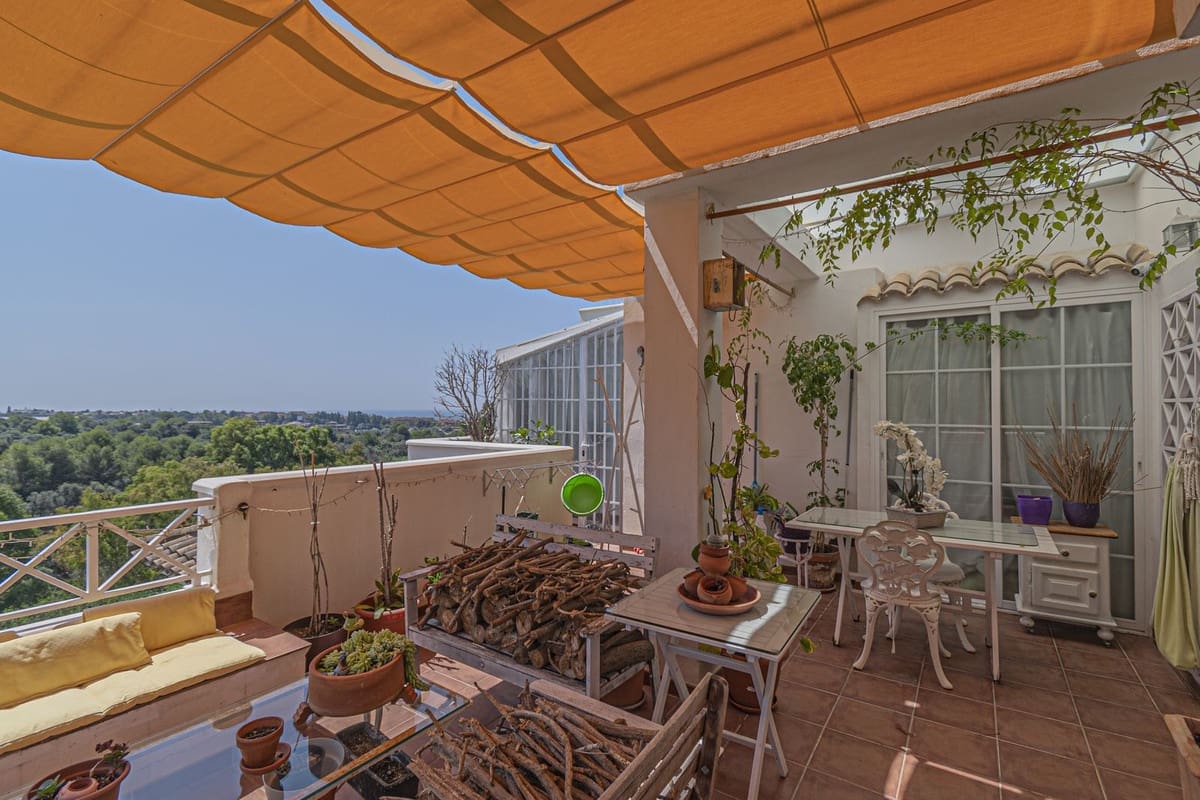 3 makuuhuone Huoneisto myytävänä paikassa Marbella mukana uima-altaan 
autotalli - 420 000 € (Ref: 9219132)