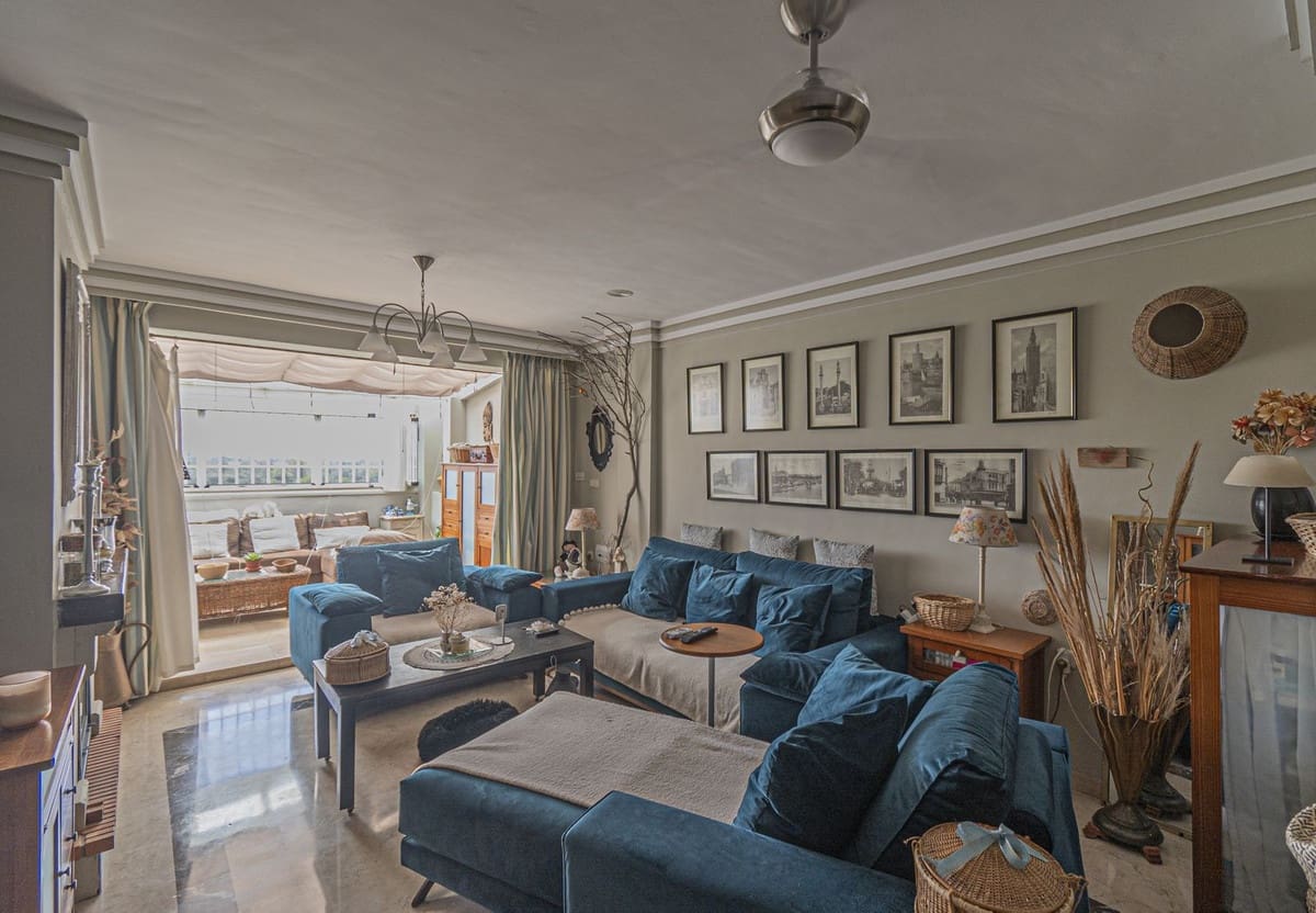 3 makuuhuone Huoneisto myytävänä paikassa Marbella mukana uima-altaan 
autotalli - 420 000 € (Ref: 9219132)