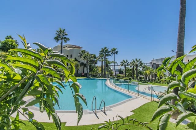 2 soveværelse Lejlighed til salg i Los Flamingos, Benahavís med swimmingpool garage - € 419.000 (Ref: 9219173)