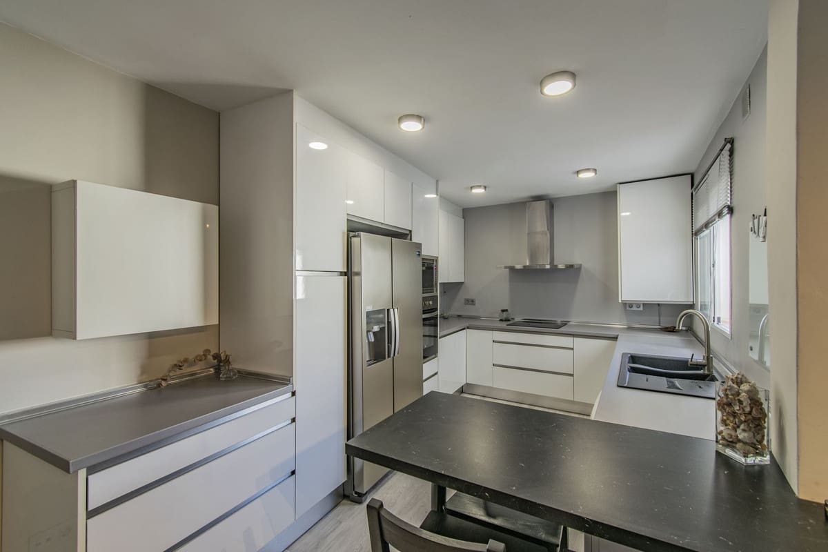 4 quarto Apartamento para venda em Marbella - 529 000 € (Ref: 9221294)