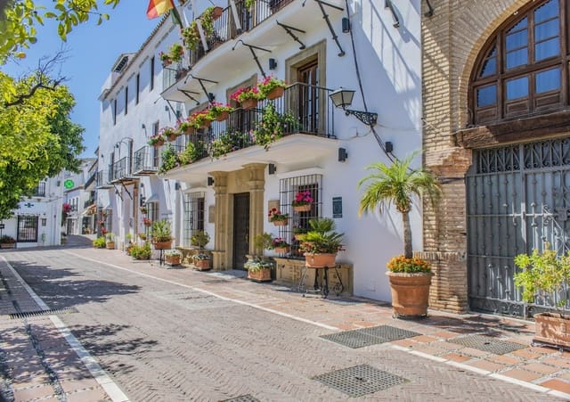 4 sovrum Lägenhet till salu i Marbella Centro, Marbella - 529 000 € (Ref: 9221294)