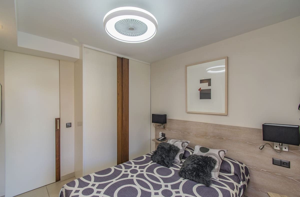 3 sovrum Lägenhet till salu i Marbella med pool garage - 1 195 000 € (Ref: 9221388)