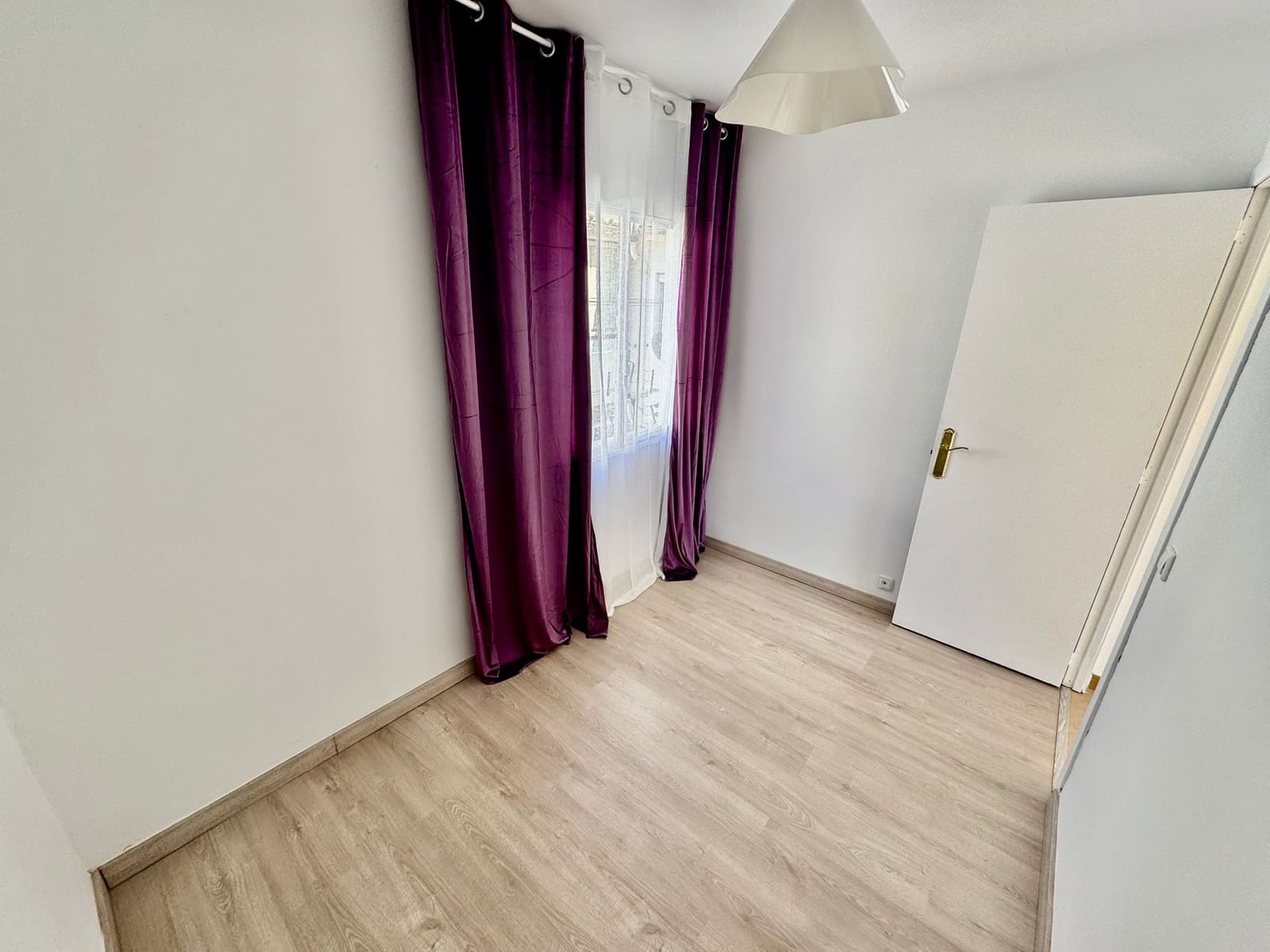 3 makuuhuone Kattohuoneisto myytävänä paikassa Fuengirola - 197 000 € (Ref: 9331828)