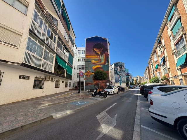 3 slaapkamer Penthouse te koop in Fuengirola - € 197.000 (Ref: 9331828)